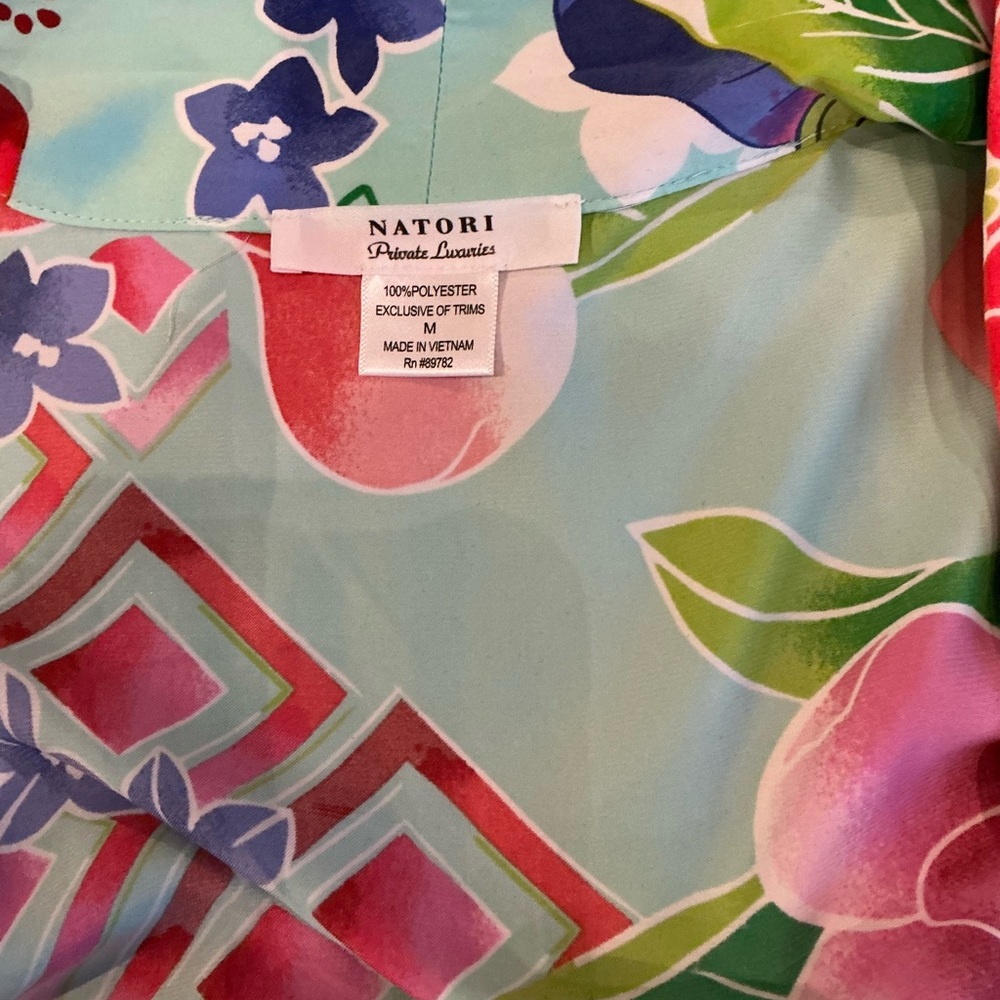 NATORI Floral Kimono Robe - Picture 5 of 5